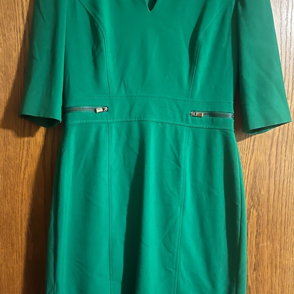 Tahari ASL Vibrant Green Midi Dress